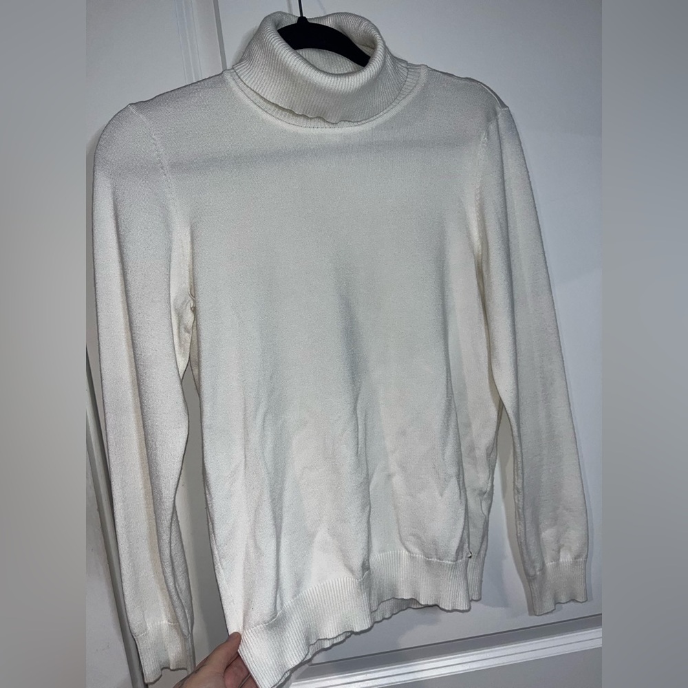 Calvin Klein Soft Plush Beige Turtleneck Sweater Size Medium